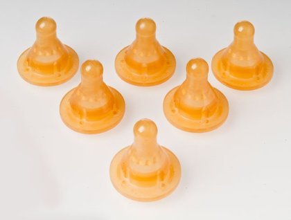 Gerber latex reusable nipples three-hole design - 6 ea