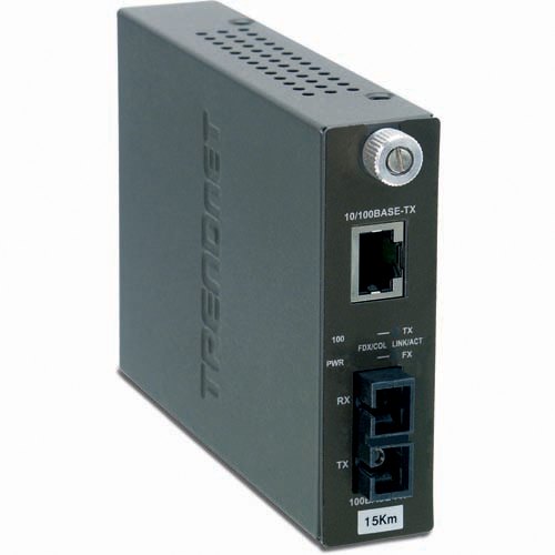 TRENDnet TFC-110S15i Intelligent 10/100Base-TX to 100Base-FX Single Mode SC Fiber Converter