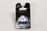 Disney Pins - Snowglobe - Cute Mickey & Friends - First Release - Pin 69979