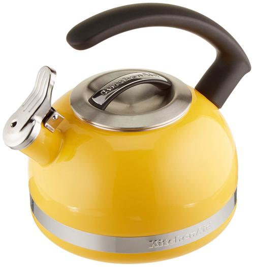 Quickly prepare and serve seasonal drinks, delicious soups, or hot cereals in style using this KitchenAid KTEN20CBIS well-crafted porcelain enamel kettle with attractive handle.