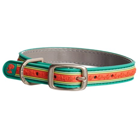 CLOSEOUTS . Does your dog love mud puddles, stinky lakes and rolling in things that totally gross you out? This made-in-the-USA Dublin Dog Wild Flower No-Stink dog collar is made for your pup! Itand#39;s constructed of durable, totally waterproof materials that wonand#39;t retain stinky odors or bacteria, and it cleans up quickly (unlike your dog). Available Colors: PURPLE, TURQUOISE/FRESH GUAVA, GREY, TANGERINE TWIST. Sizes: S, M, L.