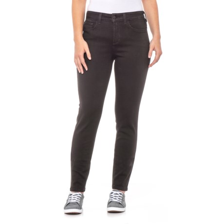CLOSEOUTS . Your go-to for pairing with tunic tops and flowy shirts, NYDJand#39;s Ami Skinny leggings flatter all your curves and smooth through trouble zones with Lift Tuck Technology and stretchy premium denim. Available Colors: BLACK. Sizes: 0, 2, 4, 6, 8, 10, 12, 14, 16, 00.