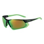 "Bolle Cadence Matte Black/Green with Modulator Brown Emerald oleo AF Lens Brand New Includes One Year Warranty, Product # 12087 (Matte Black/Silver w/ TNS Fire oleo AF Lens) Product # 12086 (Shiny Black/White w/ TNS Gun oleo AF lens) Product # 12088 (Shiny Black/Red w/ Modulator Rose Gun oleo AF Lens) Product # 12089 (Matte Black/Green w/ Modulator Brown Emerald oleo AF Lens) Product # 12090 (Matte Black w/ Blue Violet oleo AF Lens) Product # 12091 (Matte Black/Silver w/ TNS oleo AF Lens) The Bolle Cadence sunglasses are the classic oversized design made for medium faces